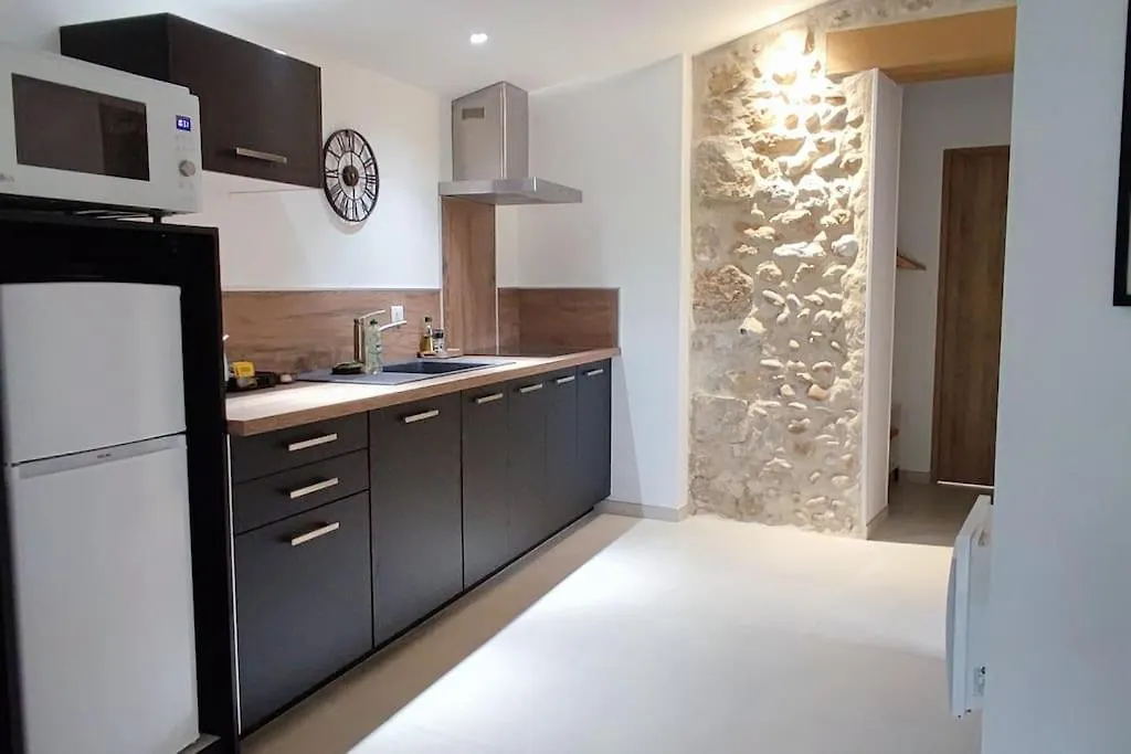 Le Gite De La Vieille Pierre 'Climatise' Allex Holiday home